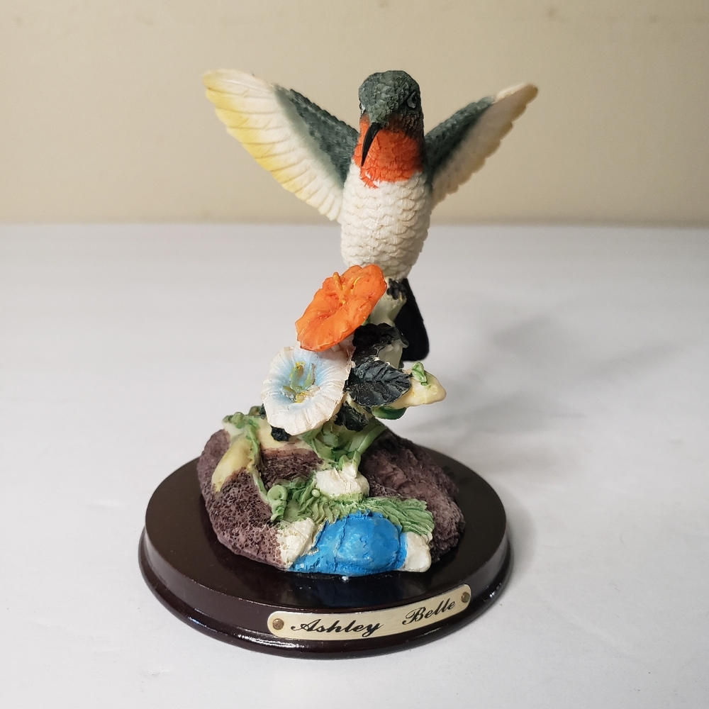 Ashley Belle ceramic figurine with hummingbird and flowers 138